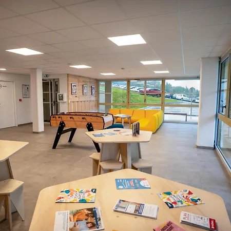 Ekolia מלון דירות La Couronne (Charente)