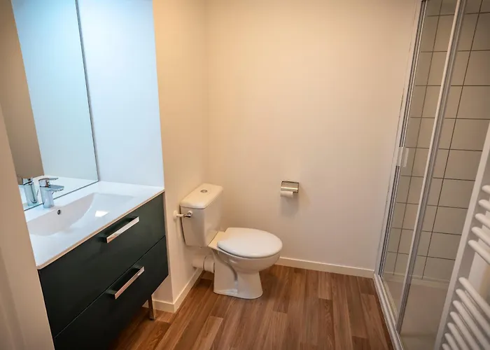 Ekolia Apartahotel 3*